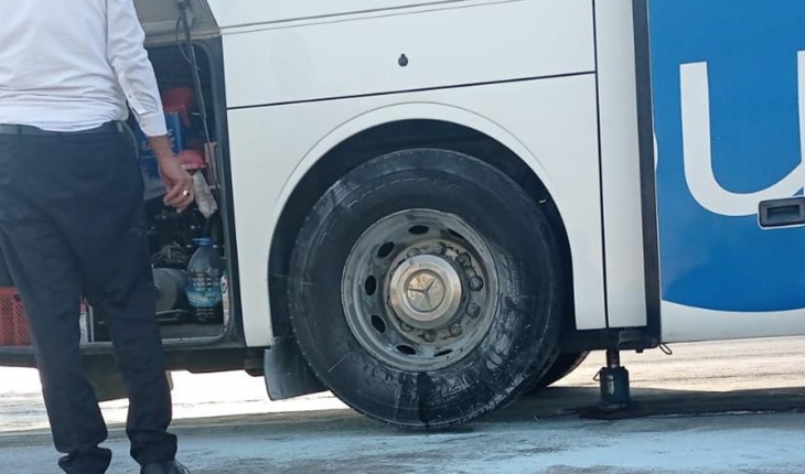 Konya'da seyir halindeki yolcu otobüsünde yangın paniği!