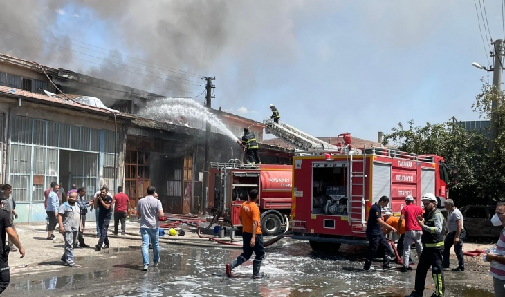 Aksaray'da sanayi sitesindeki lokantada yangın çıktı