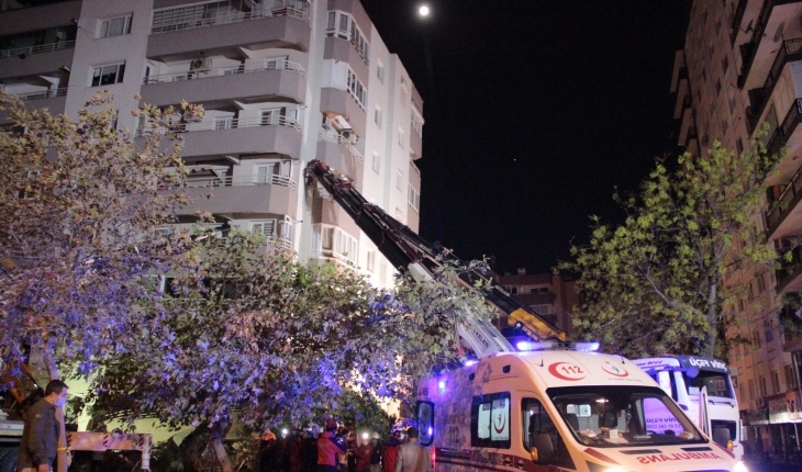 İzmir depreminde 11 kişinin öldüğü binanın sorumluları hakim karşısında