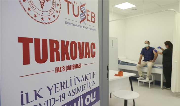 Bakan Koca: Turkovac’ı Türkiye’nin hizmetine sunmaya hazırlanıyoruz
