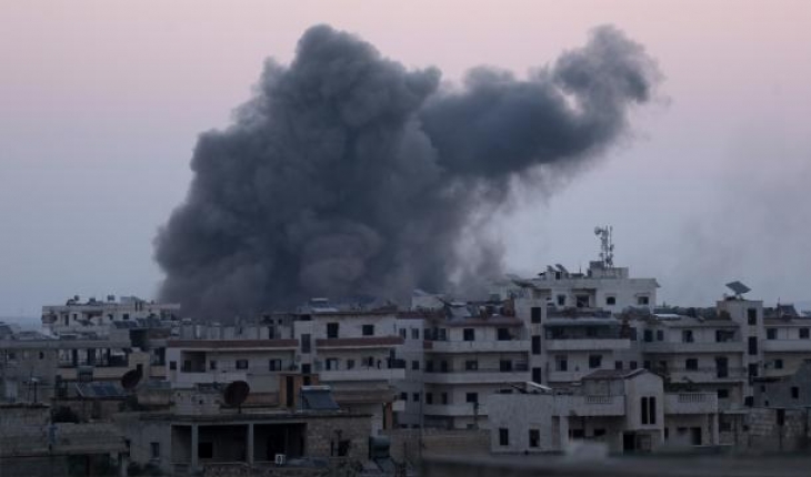Esed rejiminden İdlib’de pazar yerine saldırı