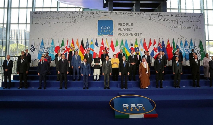 Cumhurbaşkanı Erdoğan G20 Liderler Zirvesi’nde aile fotoğrafı çekimine katıldı