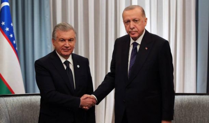 Cumhurbaşkanı Erdoğan Özbekistan Cumhurbaşkanı Mirziyoyev ile bir araya geldi