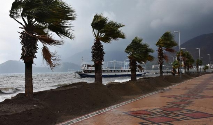 Akdeniz’de kuvvetli fırtına bekleniyor