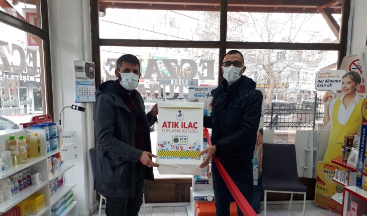 Akşehir Belediyesinden atık ilaç toplama kutuları
