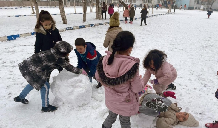 Konya’nın bazı ilçelerinde eğitime kar engeli