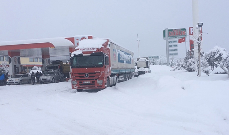 Antalya-Konya yolunda ağır tonajlı araçların geçişine izin verilmiyor