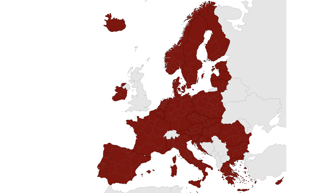 Avrupa'nın tamamı Covid-19 seyahat haritasında koyu kırmızıya boyandı
