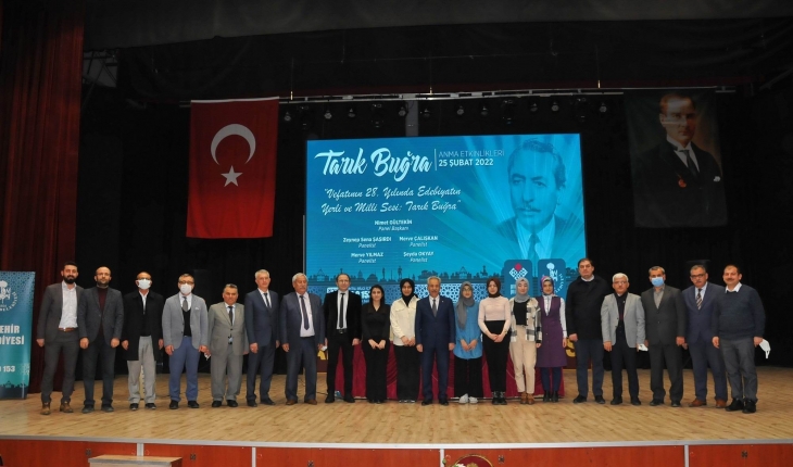 Yazar Tarık Buğra memleketi Akşehir’de anıldı
