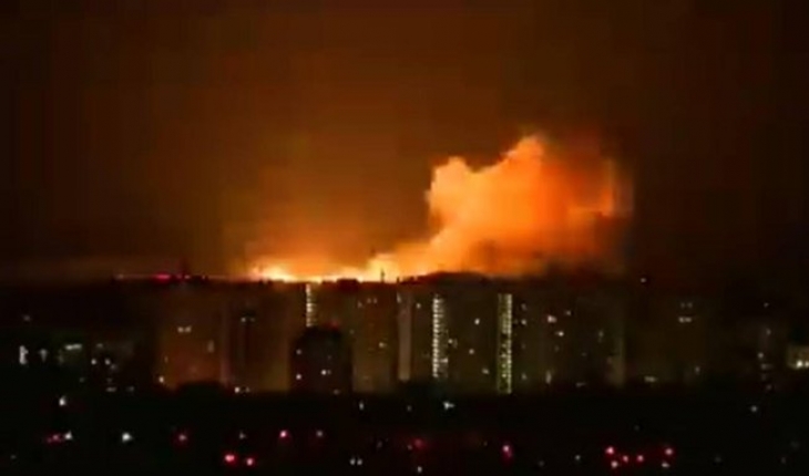 Kiev'de patlamalar duyuldu, siren sesleri yükseldi
