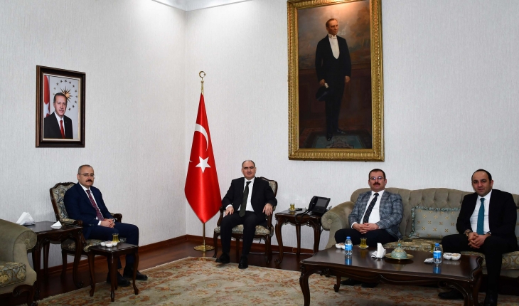 İçişleri Bakanlığı Strateji Geliştirme Başkanı Mut, Vali Özkan'ı ziyaret etti