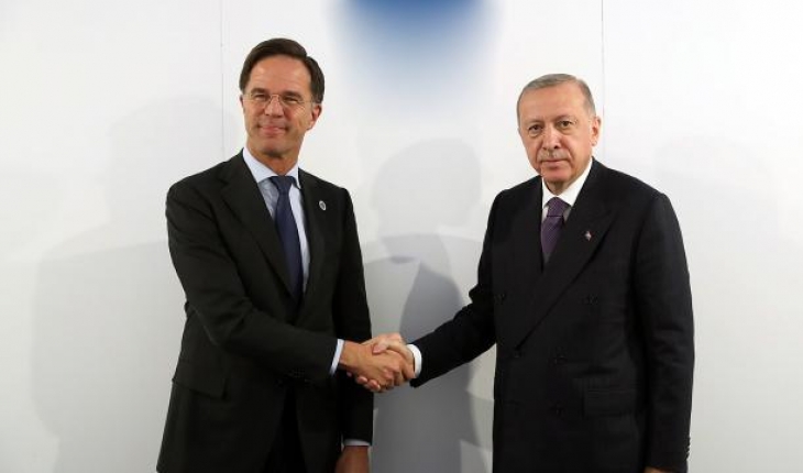 Hollanda Başbakanı: Salı günü Cumhurbaşkanı Erdoğan ile görüşeceğim