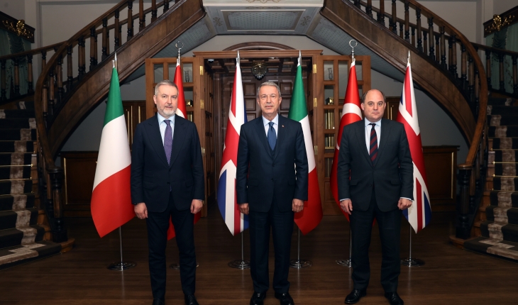 Türkiye, İtalya ve İngiltere savunma bakanları üçlü toplantıda bir araya geldi