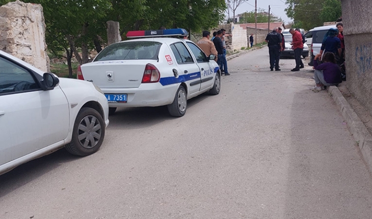 Konya'da şüpheliyi gözaltına almak isteyen polis ekibine saldırı