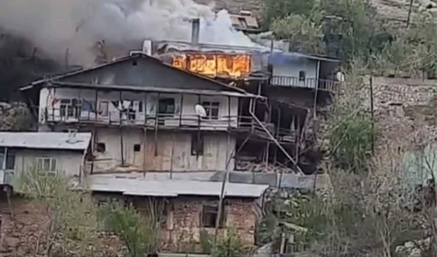 Konya’da yangın faciası: Anne ve oğlu yanarak can verdi!