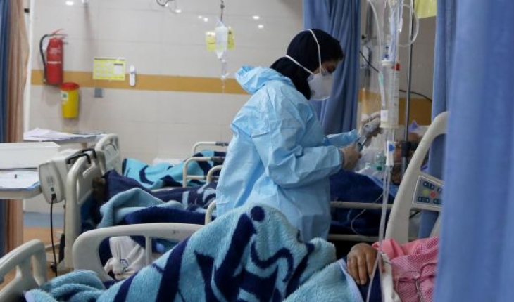 İran'da ilk kez koronavirüsten günlük ölüm görülmedi