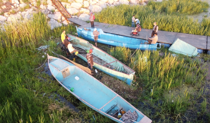 Beyşehir Gölü’nde balıkçılar yeni av sezonuna hazırlanıyor