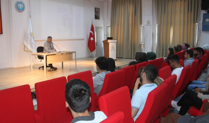 Beyşehir’de “15 Temmuz Demokrasi Ve Milli Birlik Gençlik“ konferansı düzenlendi