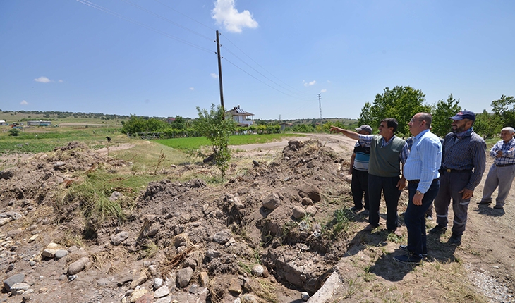Başkan Kavuş, yağışlardan olumsuz etkilenen mahallelerde incelemelerde bulundu