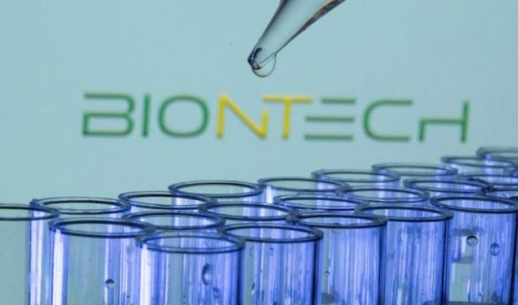 Pfizer-BioNTech: Omicron’a karşı daha etkili aşı geliştirdik