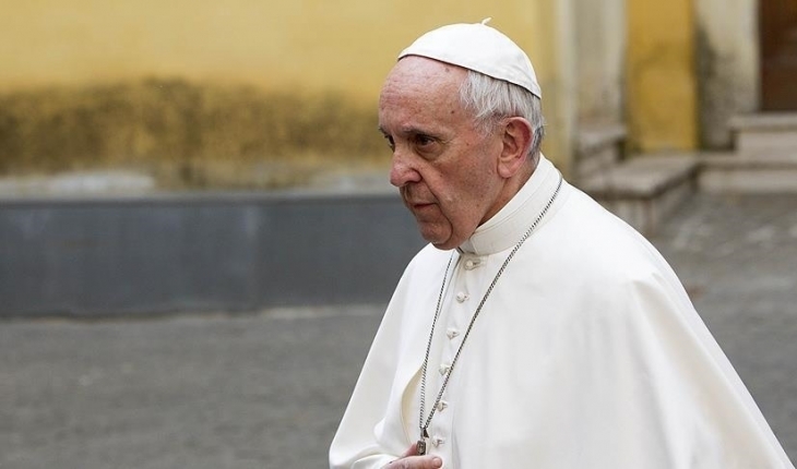 Papa,  “tövbe haccı“ için Kanada’ya gitti