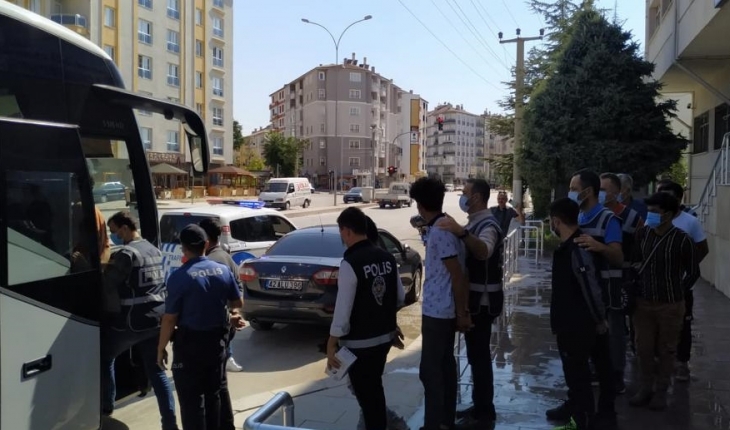 Konya’da uyuşturucu operasyonu: 22 gözaltı!