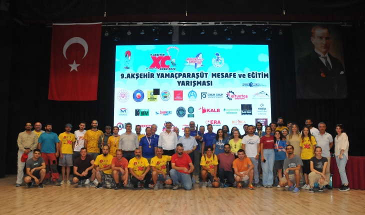 9. Akşehir Türkiye Yamaç Paraşütü Mesafe ve Eğitim Yarışmaları sona erdi