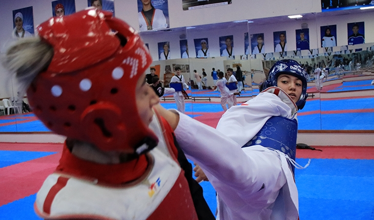 Türkiye şampiyonu Zeynep Duru tekvandoda uluslararası başarı peşinde