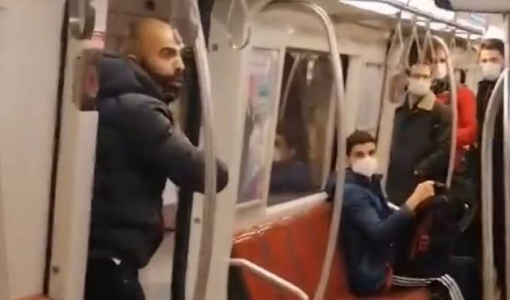 Metroda kadın yolculara bıçak çeken sanığa 11 yıl hapis