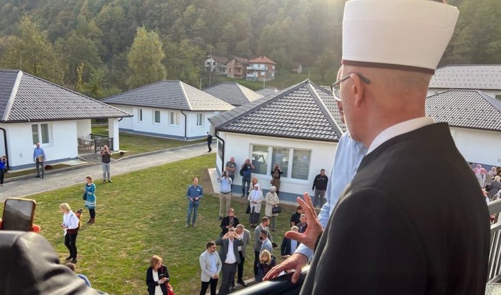 Bosna Hersek’te “Srebrenitsa Anneleri” Bakım Evi açıldı