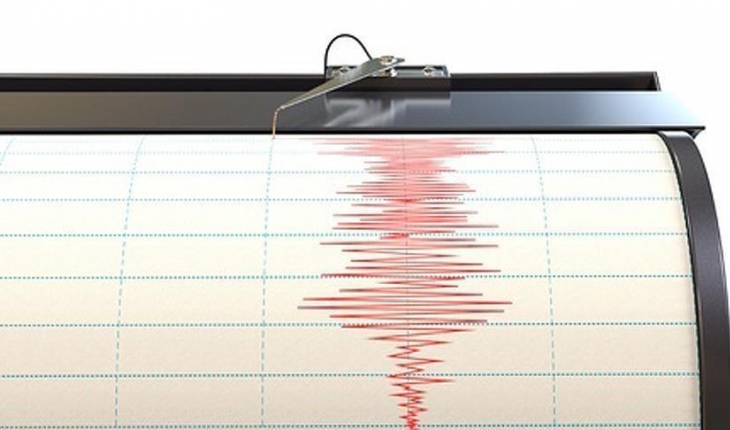 İzmir Buca'da 3,7 büyüklüğünde deprem 