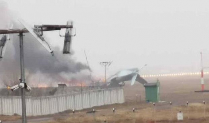 ABD’de havada çarpışan iki gösteri uçağında 6 kişi öldü