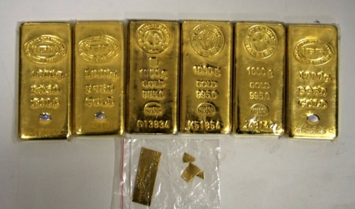 Kargoda 1 milyon 50 bin lira değerinde külçe altın ele geçirildi