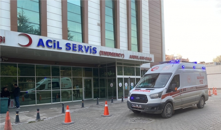 Konya’da dengesini kaybeden işçi ikinci kattan düştü