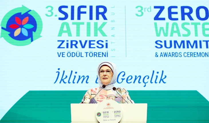 Emine Erdoğan “Uluslararası 3. Sıfır Atık Zirvesi ve Ödül Töreni“nde gençlere seslendi