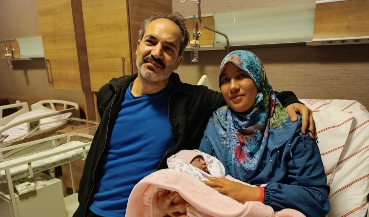 Konya'da yılın ilk bebeği Sümeyye Nur oldu