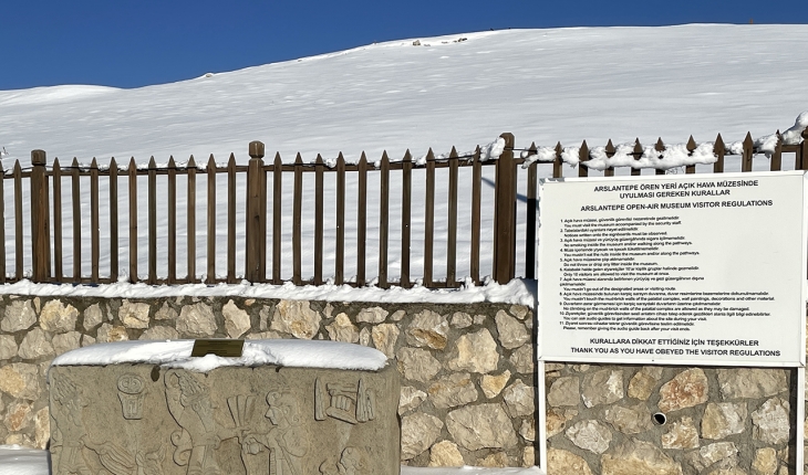 UNESCO Dünya Mirası Listesi'ndeki 7 bin yıllık Arslantepe karla kaplandı