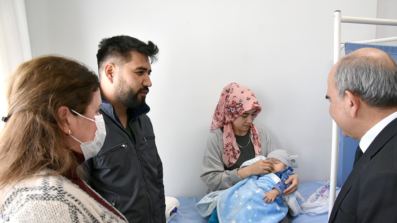 Konya'da depremzedeler için yurtlarda sağlık merkezleri oluşturuldu