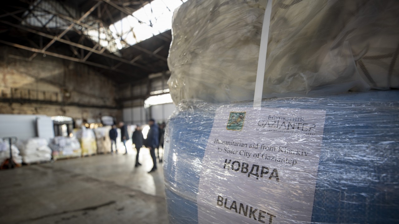 Savaşın sürdüğü Ukrayna’dan depremzedeler için yardım tırı gönderiliyor