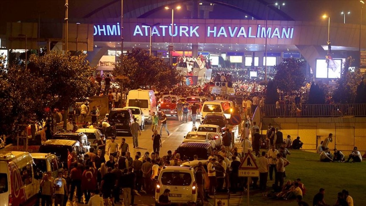 FETÖ'nün Atatürk Havalimanı'nı işgal girişimi davası yeniden görülmeye başlandı