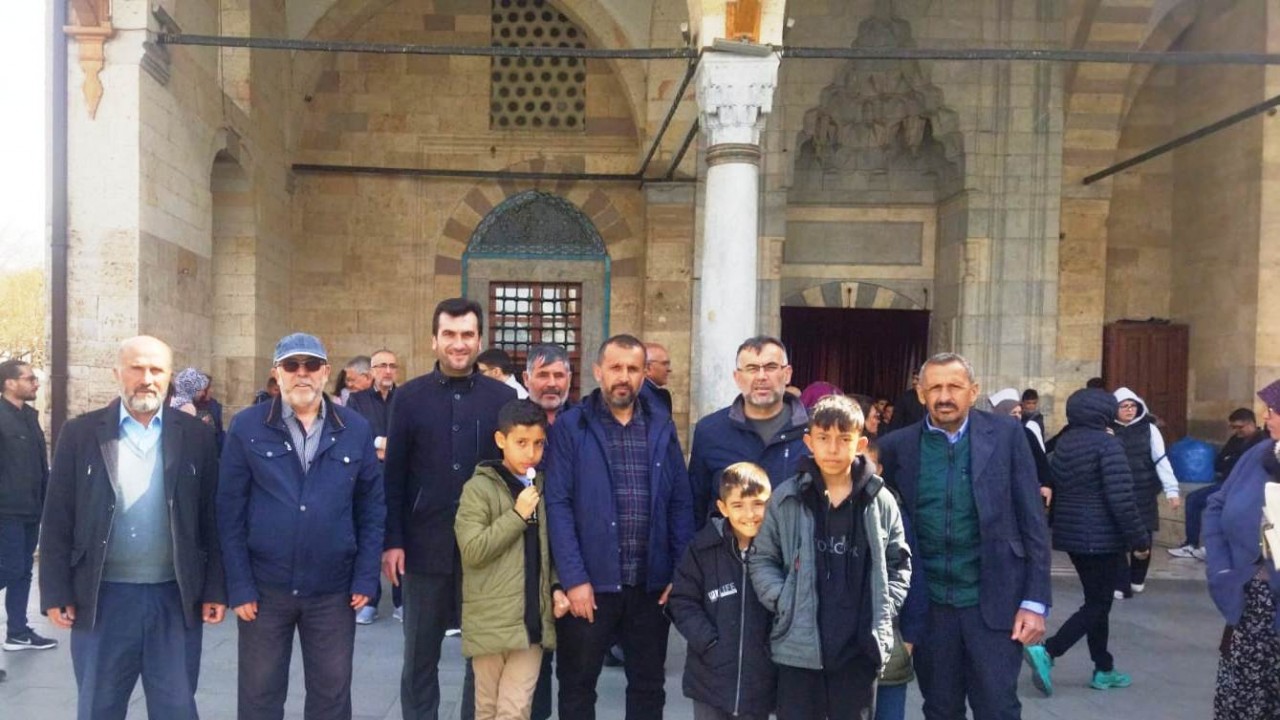 Bozkır Bimder Derneği Bozkır'da kalan depremzedeleri Konya'da gezdirdi