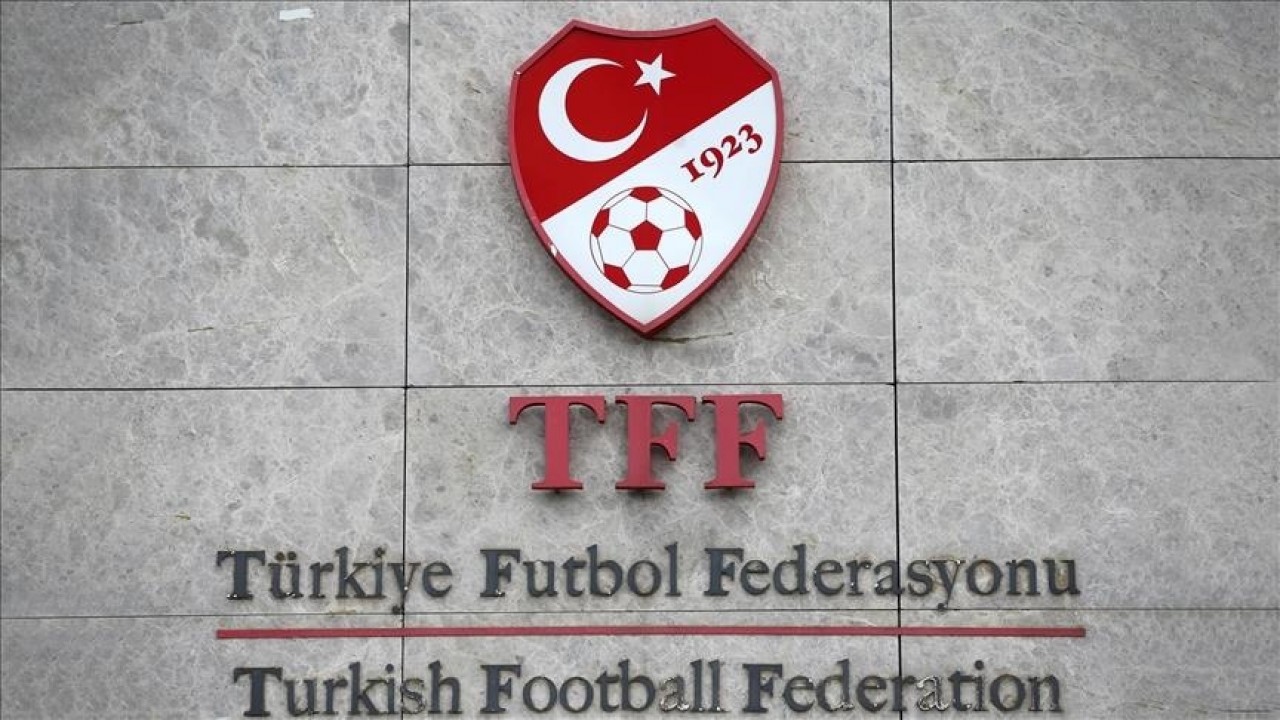 TFF Tahkim Kurulu, Bursaspor'un seyircisiz oynama cezasını 7 maça indirdi