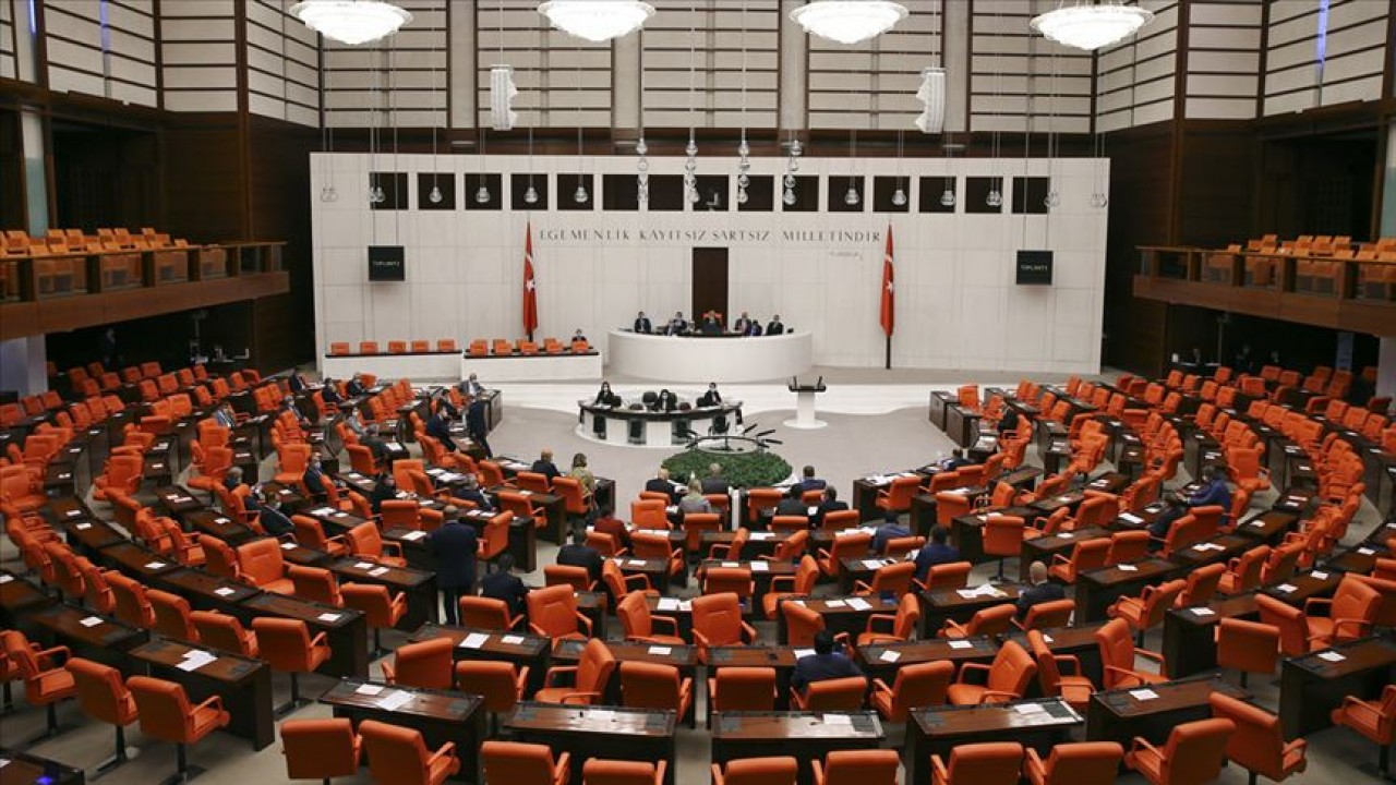 TBMM Genel Kurulunda CHP, HDP ve İYİ Parti'nin önerileri kabul edilmedi