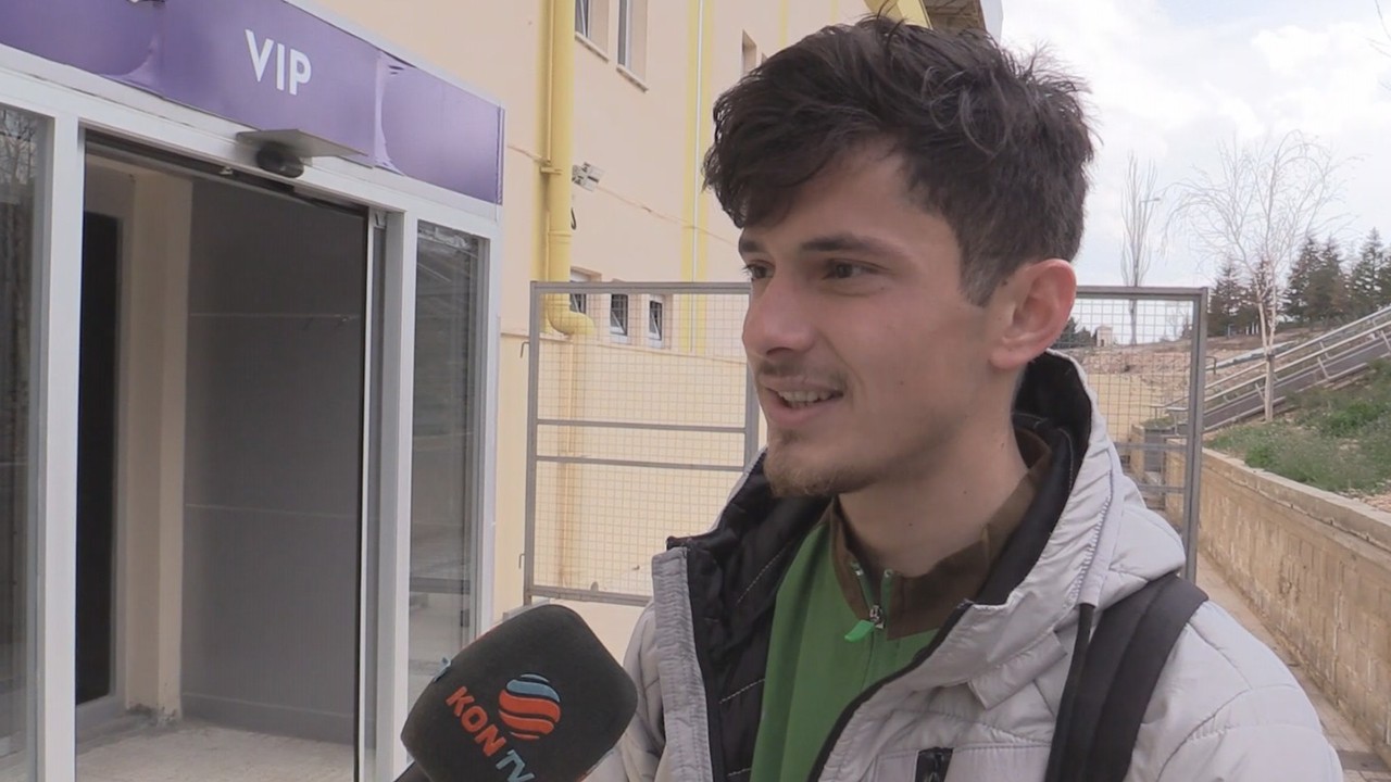 Konyaspor'un başarılı oyuncusu Uyanıker: Sürpriz yapabiliriz