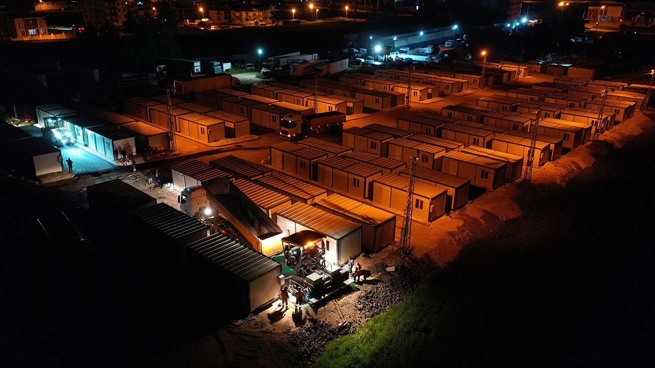 Hatay’daki Konya konteyner kentin ikinci etabı hızla tamamlanıyor