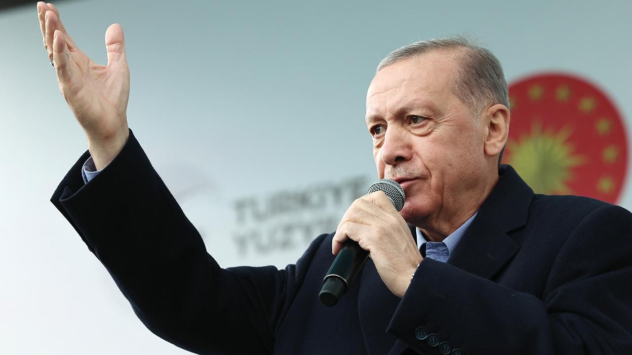 Cumhurbaşkanı Erdoğan: Yapamayacakları vaatlerle depremzede kardeşlerimizin umutlarıyla oynuyorlar