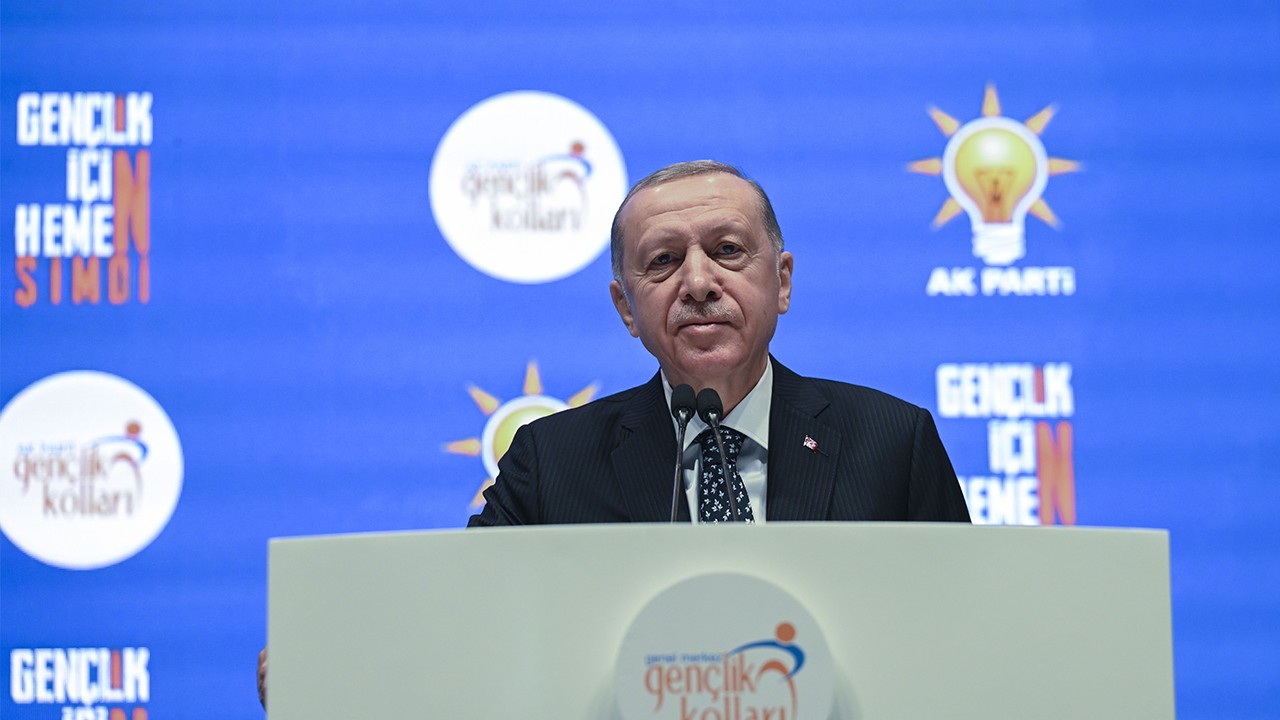 Cumhurbaşkanı Erdoğan gençler ile buluşmasında muhalefeti sert sözlerle eleştirdi
