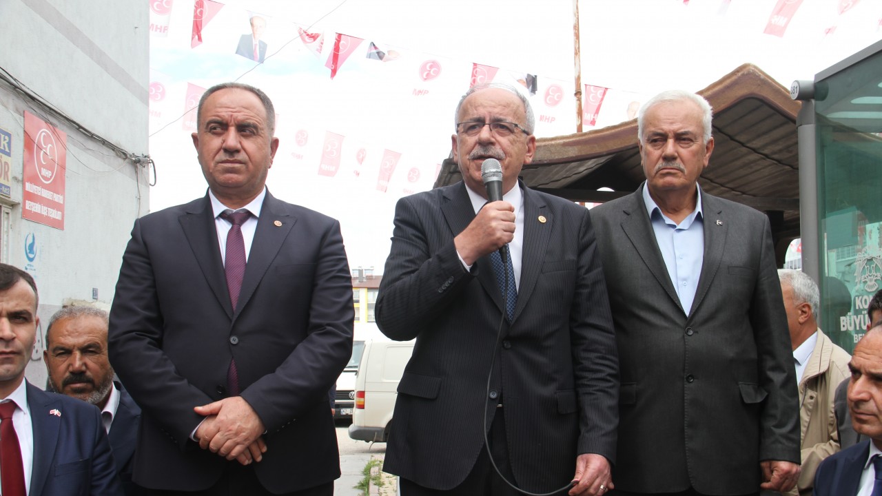 MHP Genel Başkan Yardımcısı Kalaycı, Beyşehir’de vatandaşlara hitap etti