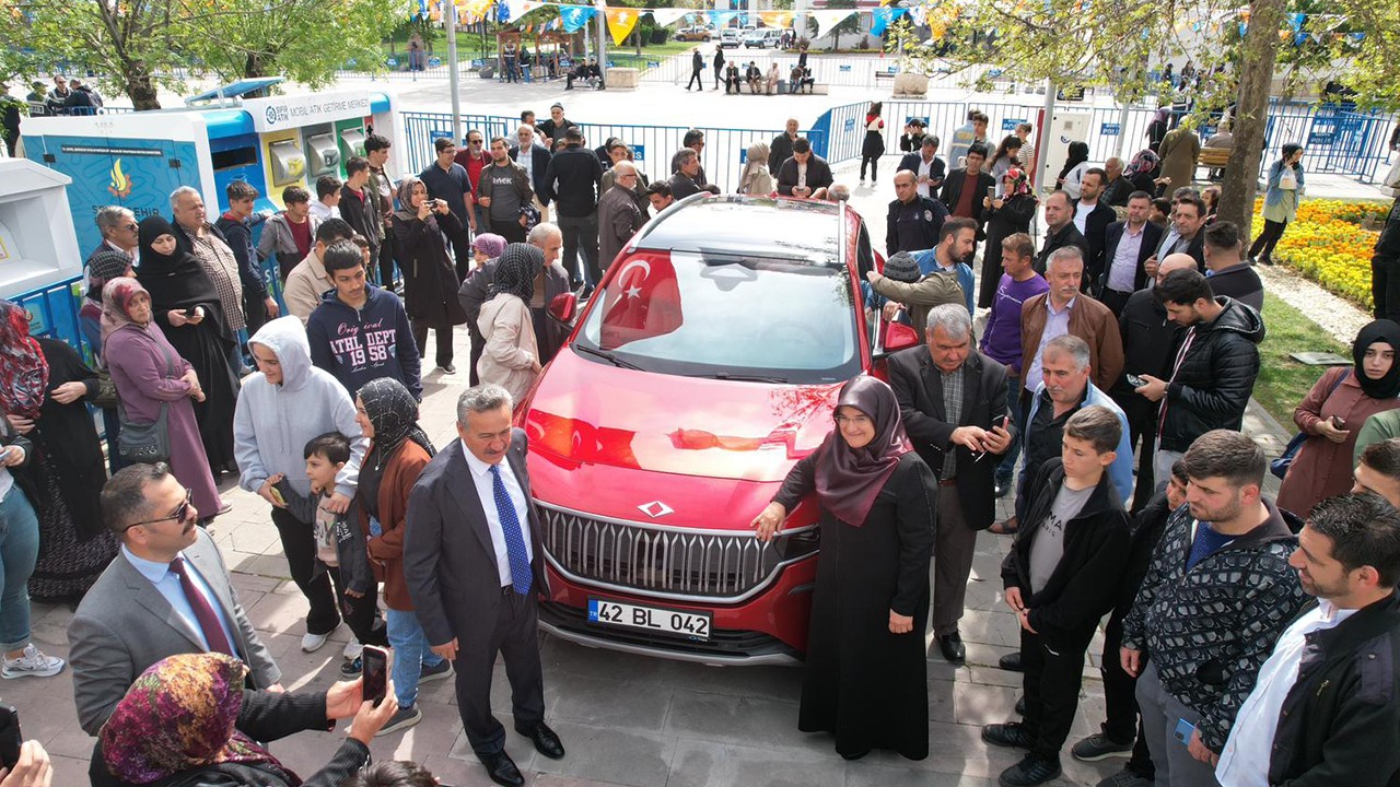 Türkiye'nin yerli otomobili Togg Seydişehir'de sergilendi