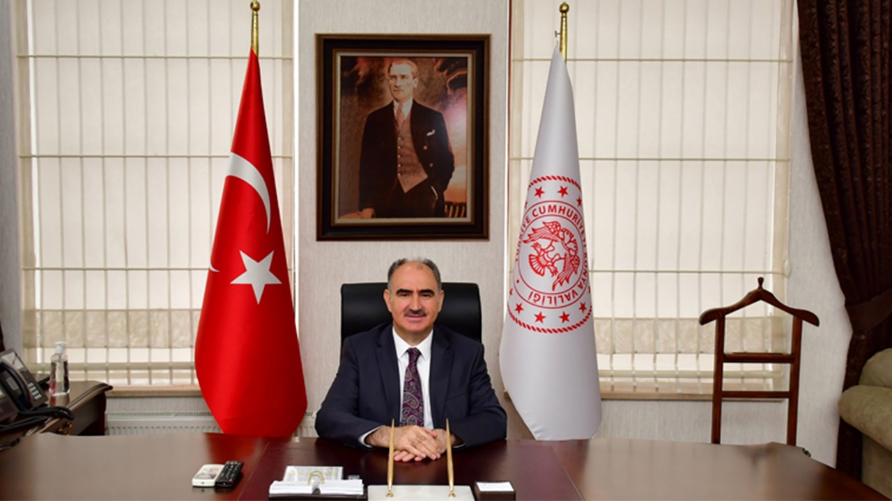 Vali Özkan’dan 19 Mayıs Atatürk’ü Anma, Gençlik ve Spor Bayramı mesajı